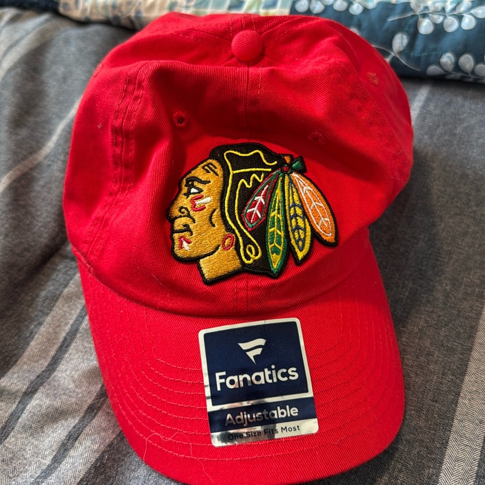 Fanatics NHL Blackhawks Hat - Never Worn